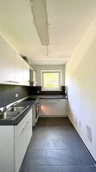 2-Zimmer-Wohnung mit großem Potenzial in Berlin-Marienfelde — photo 1